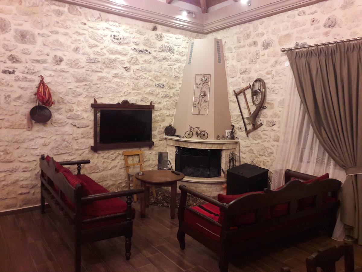 Παραδοσιακό Πέτρινο Καταλημα Guest House Agios Thomas  Exterior foto